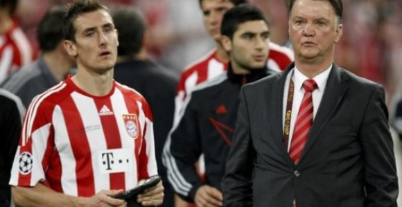I Klose opleo po van Galu!