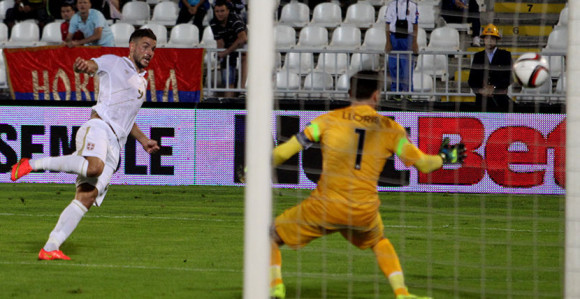 Kolarov ''pocjepao mrežu'' Srbija - Fracuska -1:1
