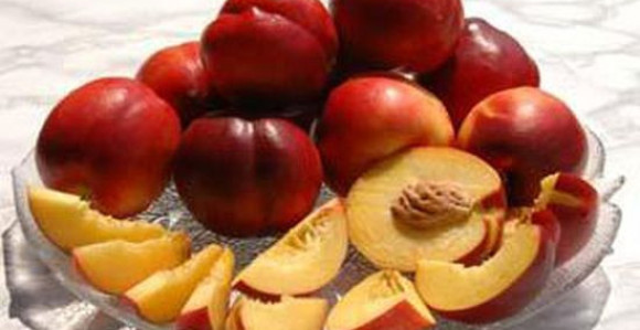 Nektarine usporavaju starenje kože