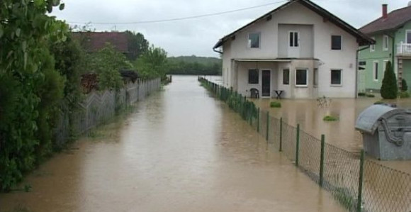 EU pomaže sanaciju poplavljenih kuća