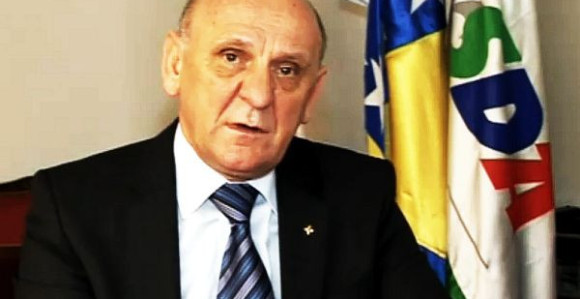 Tihić u veoma teškom stanju