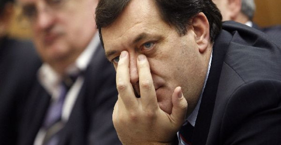 Moguća blokada imovine Dodika u EU?