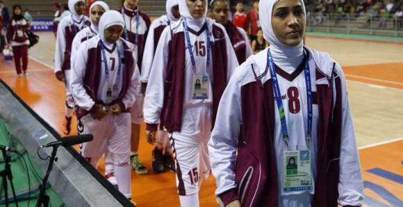 Skandal: Povukle se zbog hidžaba!