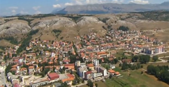 Grad bez kafića i restorana!