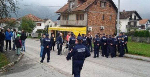 Doboj: Protest zbog problema legalizacije