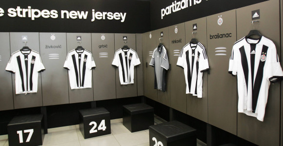 Izložba Partizanovih dresova za rođendan