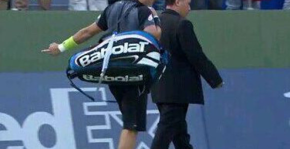 Мала казна за 'средњак' Фоњинија!