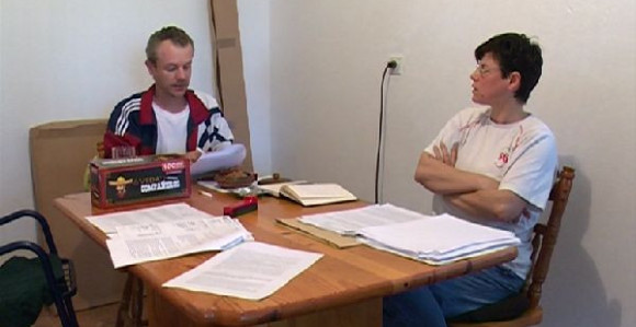 Ко притишће Кујунџиће?