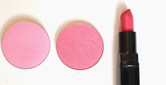 Koja nijansa rumenila pristaje uz koji karmin?