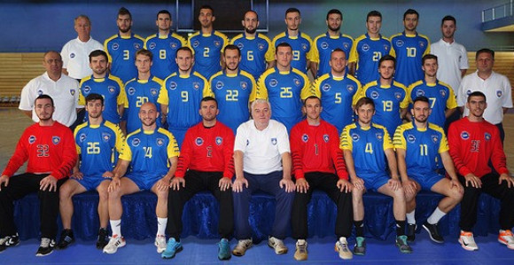 Debi Kosova, u hali se orilo - Srbija, Srbija!