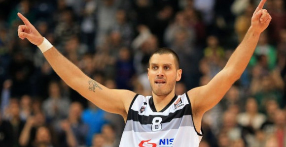 Pavlović se vraća u Partizan?