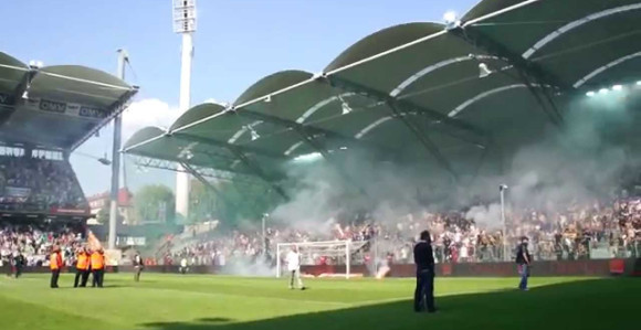 На бечком дербију и повређених и ухапшених!