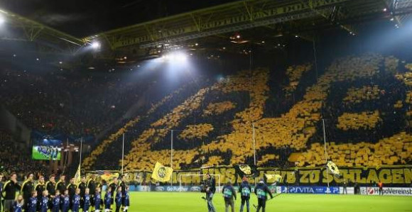 To je ljubav! Oni zadnji, a njih 80 000!!!