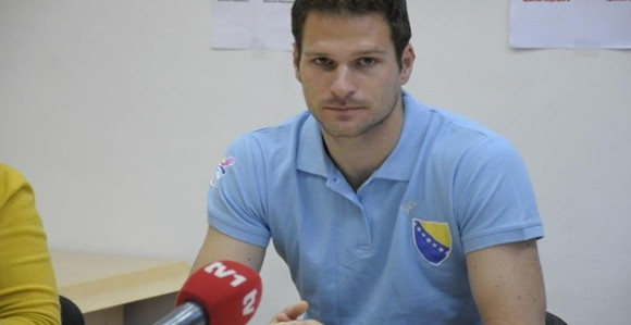 Беговић капитен против Израелаца