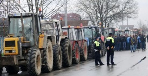 Od danas protestuju i mesari, ribari, živinari i voćari