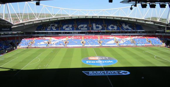 Bolton okuplja ''starce''!