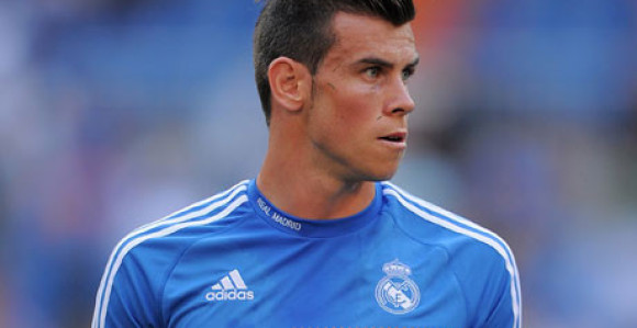 MJ nudi 150 miliona za Bejla!