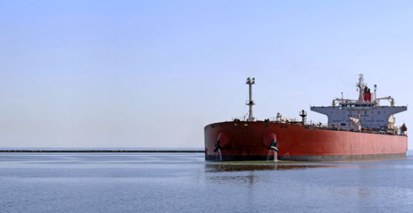 Nafta u tankerima čeka bolju cijenu