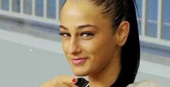 Seksipilna Srpkinja ''nogirala'' vjerenika zbog...?!