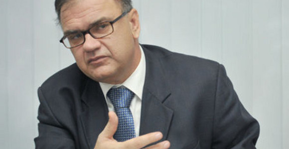 Dodik će morati da me poštuje. Sluga mu neću biti!