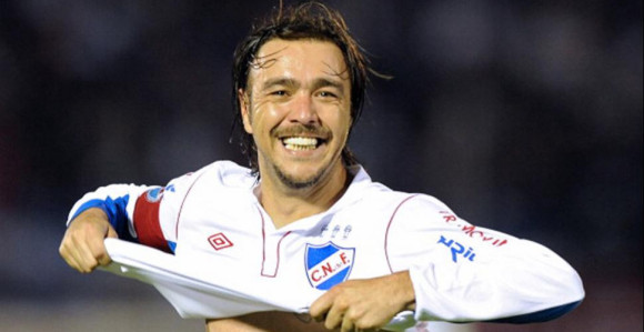 Видео: Алваро Рекоба, као некад - из корнера!