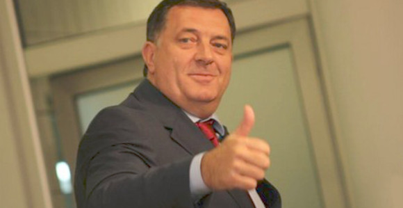PDP: Ne može se odštampati novca koliko treba Dodiku