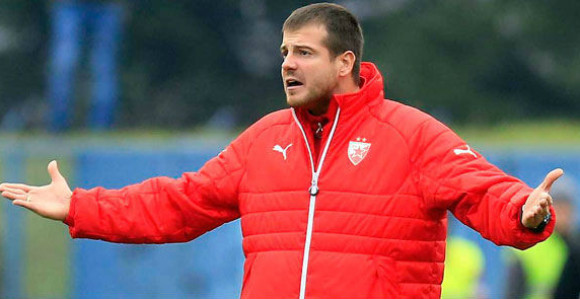 Лалат: Ваљда продамо некога, да вратимо дугове!