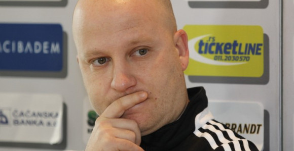 Николић: Ово није нормално! Аларми су упаљени!