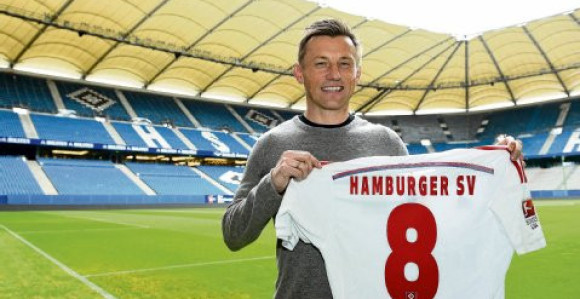 Olić u HSV-u do 2016.!