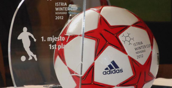 Директор турнира: Пазарци, што се тучете?!