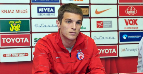 Strašno: Zvezda sad ucjenjuje i svoju ''zlatnu koku'' Lazovića!