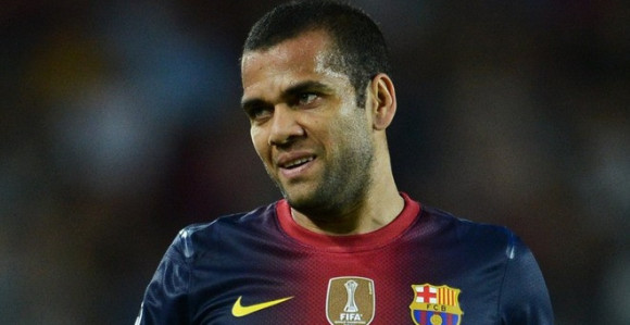 Алвеш иде, неће да чека да се Барса ''смилује''!