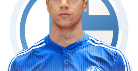 Nastasić ostaje u Šalkeu do 2019.!