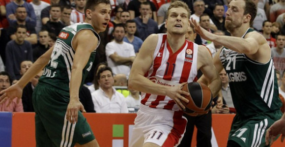 EL: Zvezda nikako da nauči lekciju - opet pala u finišu!