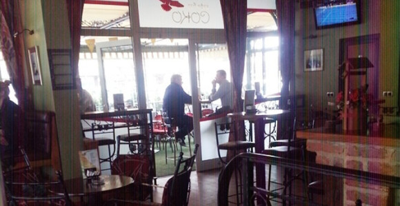 Tegeltija i Kovačević na druženju u kafani