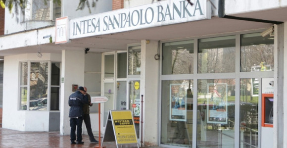 Pljačkaš pobjegao sa 30.000 maraka