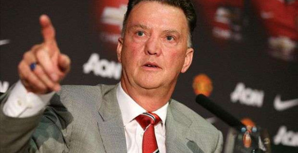 Van Gal već počeo sa ''rasipanjem para''! Može mu se...!