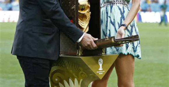 Ljudi, Pujol se stvarno vraća!