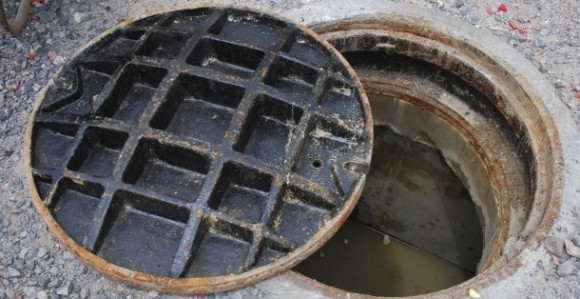 Osamnaestomjesečna beba se utopila u šahtu