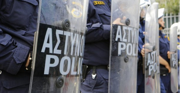 Policija čuva Spanulisa!