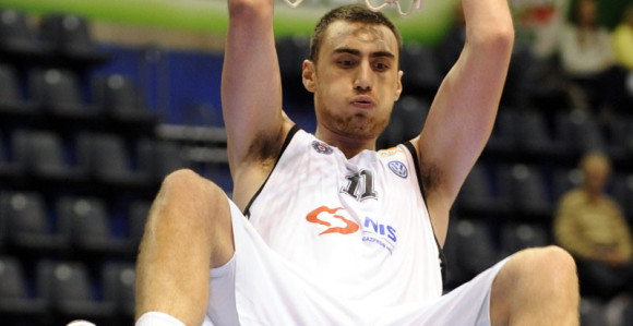 Milutinov: Ja u Zvezdi?! Ma, lažu!