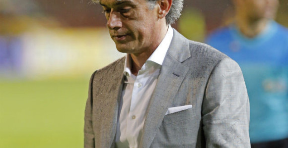 Milinković odgovara na optužbe da igra bez napadača!