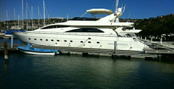 Otkrivamo ko je vlasnik jahte u Portorožu!