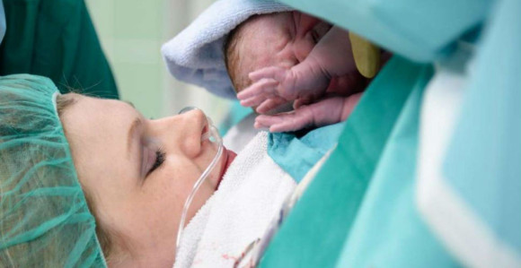 Nijemci prvi primijenili novi metod porođaja 