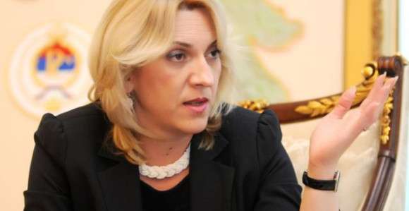 Raspoložena za raspravu o snimku