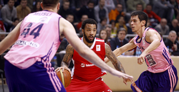 KLS plej-of: Zvezda povela sa 1:0 protiv Mege!