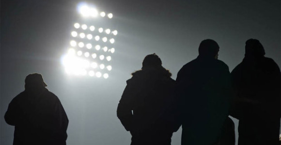 ЈСЛ: Нема фудбала без рефлектора!