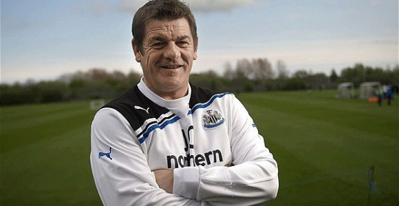 Карверу отказ у Њукаслу! Мијења га Мекларен?