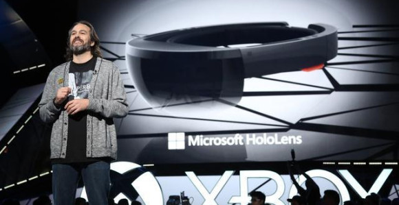 Microsoft predstavio hologramsku verziju Minecrafta
