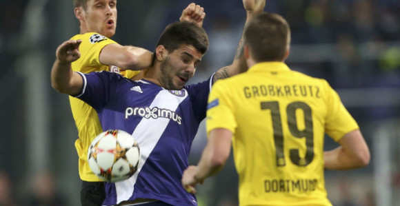 Борусија Дортмунд жели Митровића!